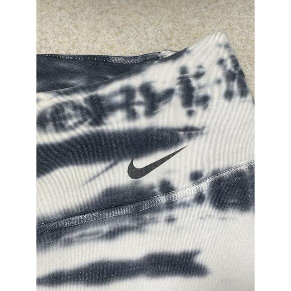 Nike Dri Fit Cropped Leggings Zebra Stripe Gray/White Sz Small Activewear Gym - Picture 6 of 8